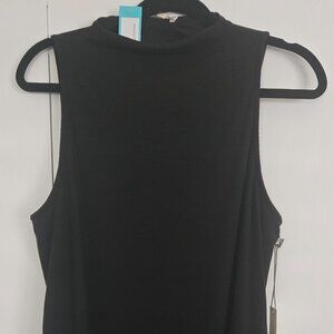 Neck dress